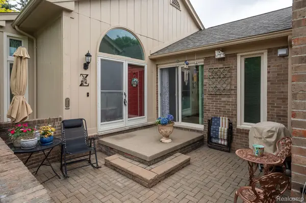 Clinton Township, MI 48038,16467 Congress DR