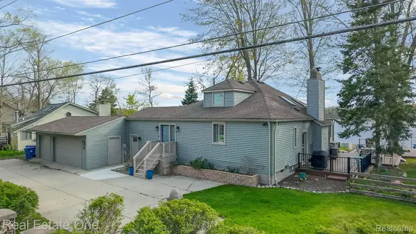 White Lake, MI 48386,9417 CEDAR ISLAND RD