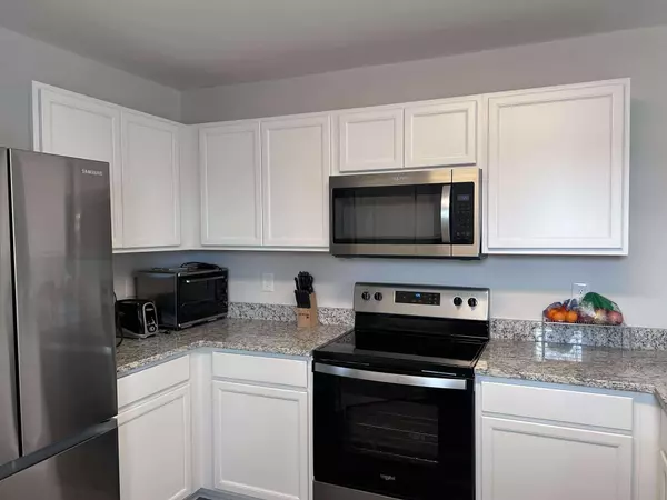 Corunna, MI 48817,637 woodvalley DR