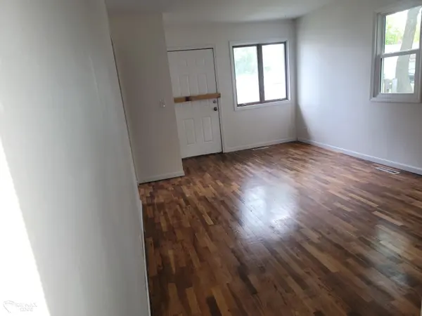 Flint, MI 48507,1234 Huron ST