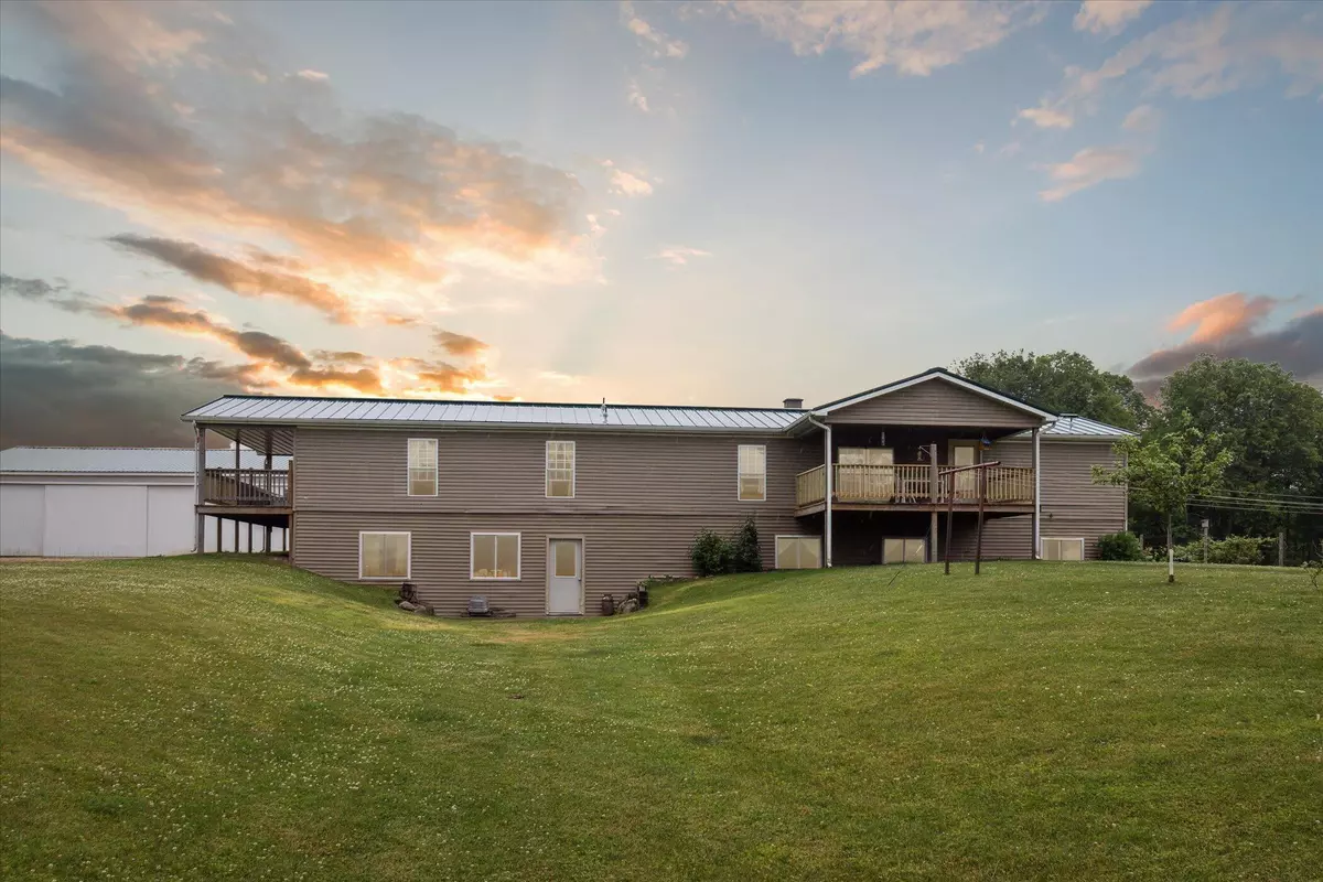 Tustin, MI 49688,21576 220th AVE #Option A