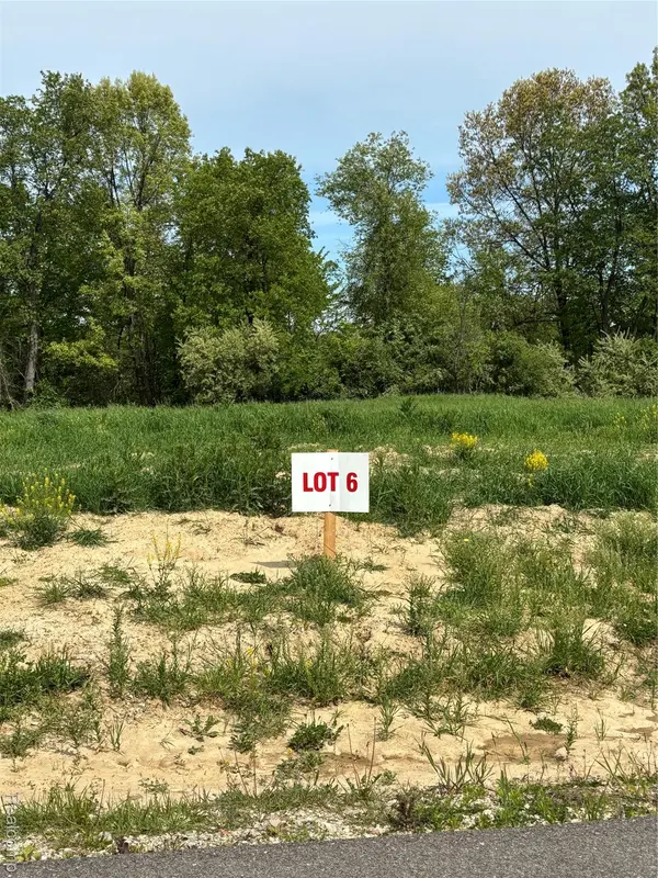 Metamora, MI 48455,4060 Metamora Ridge