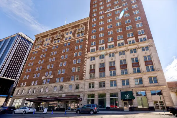 525 W Lafayette #17D, Detroit, MI 48226