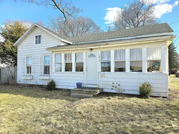 Big Rapids, MI 49307,1212 Maple ST