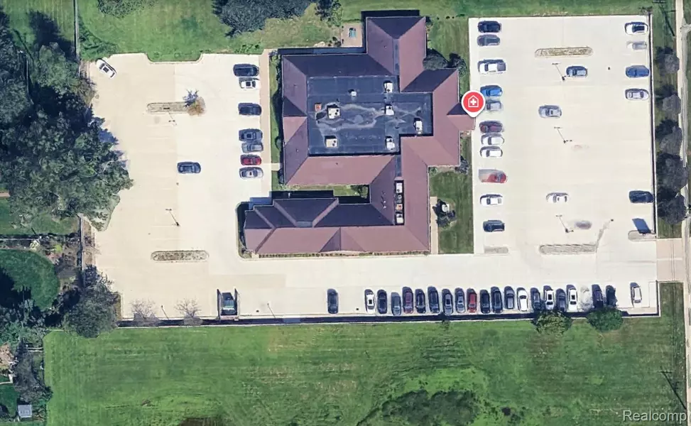 24201 Little Mack Ave, St. Clair Shores, MI 48080