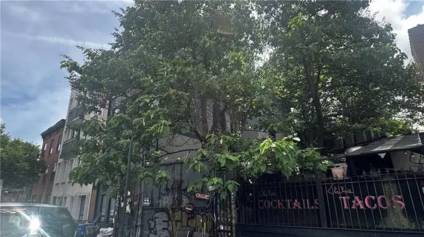 Brooklyn, NY 11216,196 Clifton PL