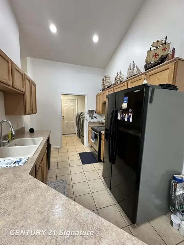 123/125 Pearson ST, Beaverton, MI 48612