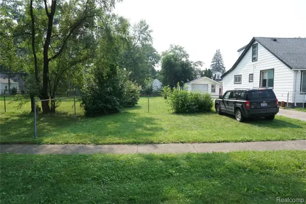 Redford, MI 48239,Vacant Leona DR