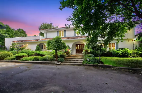 Whitchurch-stouffville, ON L4A 4H5,3357 Vandorf Side Road