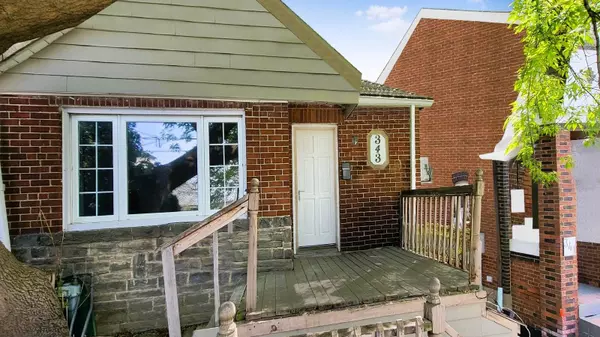 Toronto W03, ON M6M 3N9,343 Kane AVE