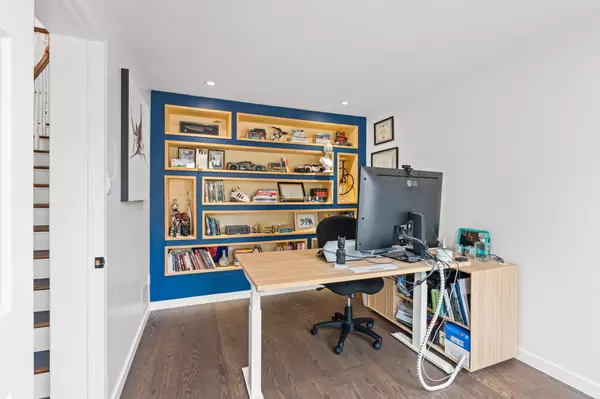 Blossom Park - Airport And Area, ON K1T 2R9,2722 Wyldewood ST