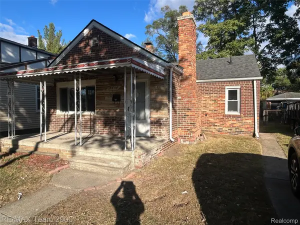 Dearborn Heights, MI 48127,8656 NIGHTINGALE Ave.