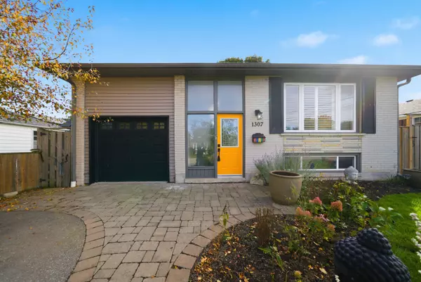 Pickering, ON L1W 1C1,1307 Broadview ST