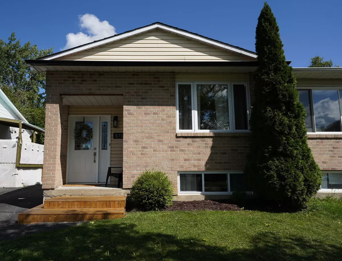 Cornwall, ON K6H 7G5,570 Jase ST