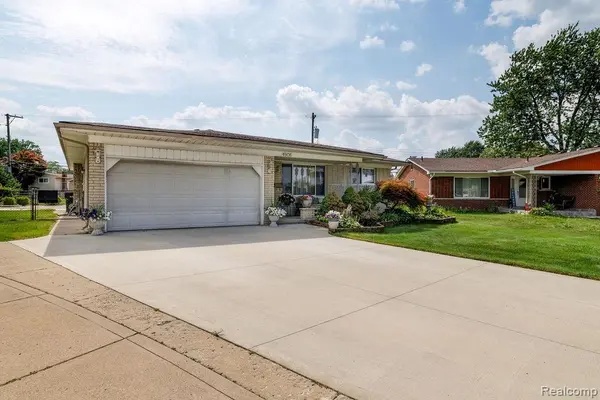 Sterling Heights, MI 48310,4908 Kadena CT