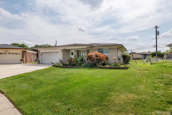 Sterling Heights, MI 48310,4908 Kadena CT