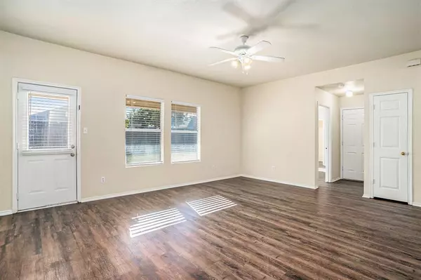 Cleburne, TX 76033,609 Whitefish Drive