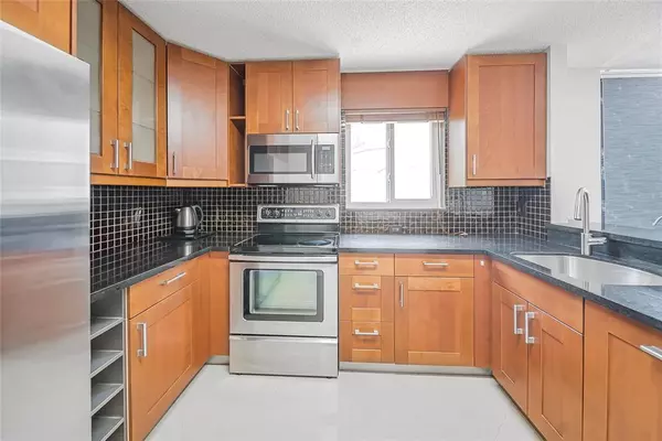 Coral Springs, FL 33071,117 NW 118th Dr