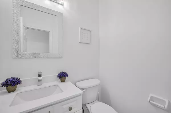 Milton, ON L9T 0W7,425 Bussel CRES