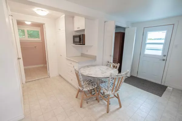 Cornwall, ON K6J 4Y6,1200 Notre Dame ST