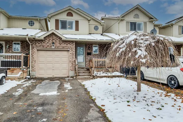 473 Flannery DR, Centre Wellington, ON N1M 3P1