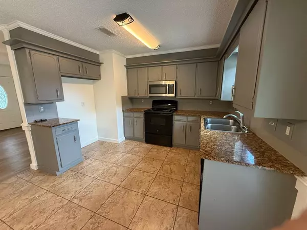 Rhome, TX 76078,231 Redbud Street