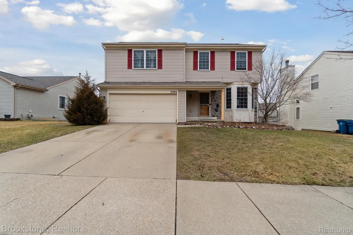 Holly, MI 48442,3393 HERRINGTON DR