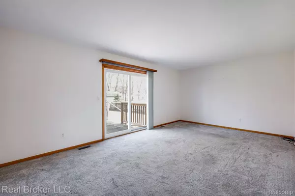 516 ALLEN ST Clio, MI 48420