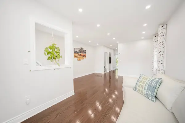 Brampton, ON L7A 1Y2,28 Sunnybrook CRES