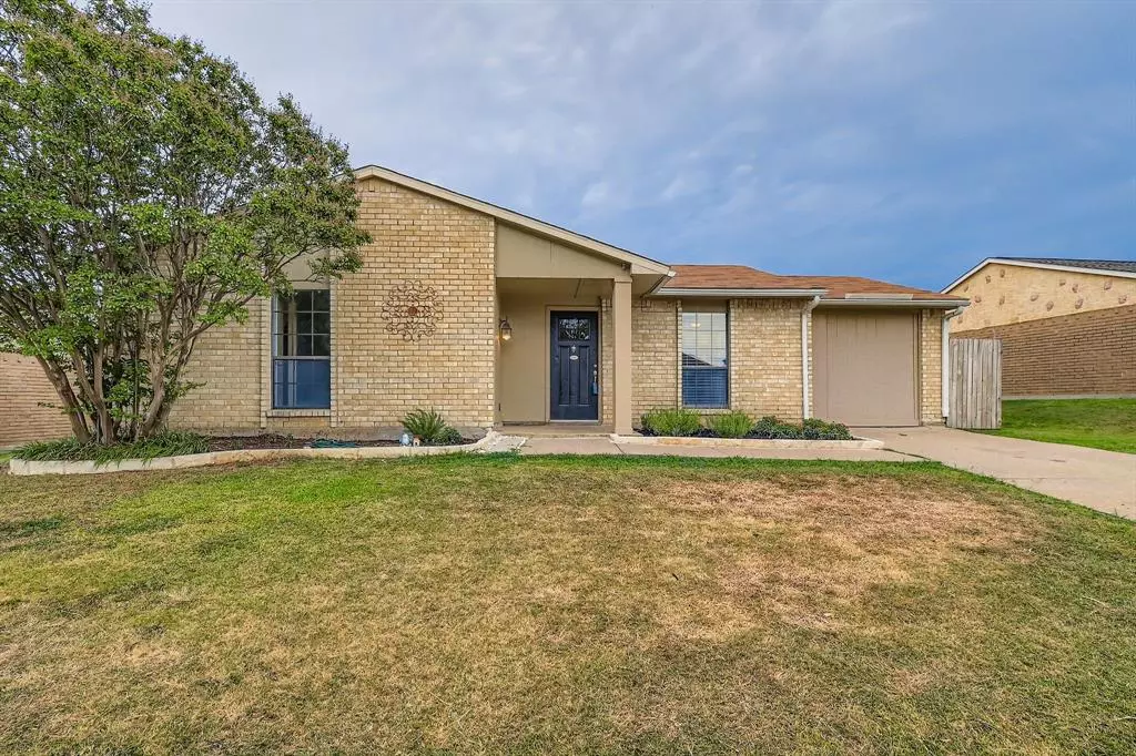 Fort Worth, TX 76137,4240 Pepperbush Drive