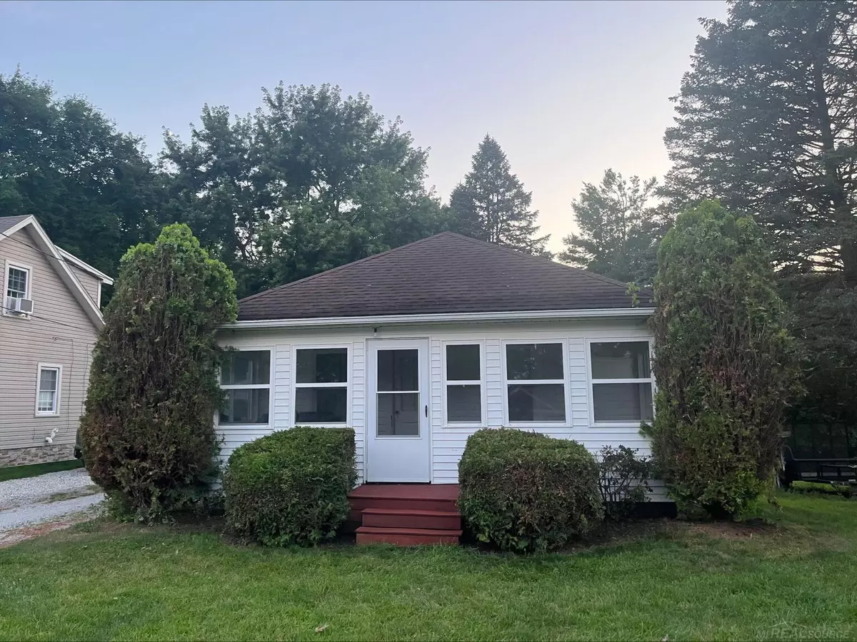 Memphis, MI 48041,81205 Cole ST