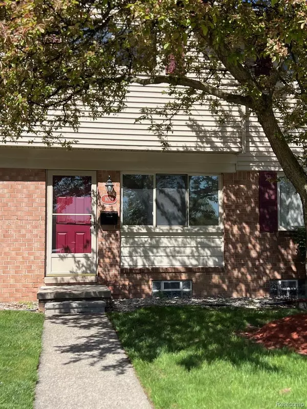 Taylor, MI 48180,9718 Pine