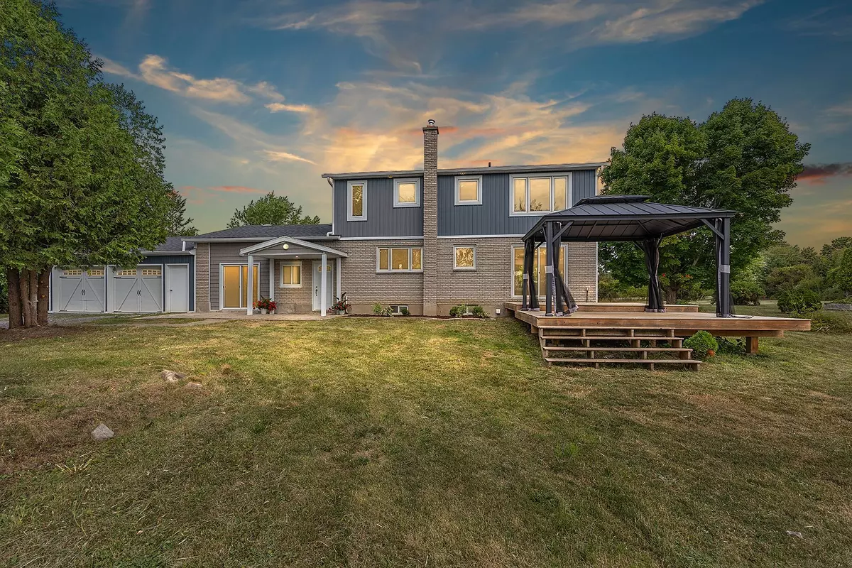 Kingston, ON K7G 2V5,1859 Turcotte LN