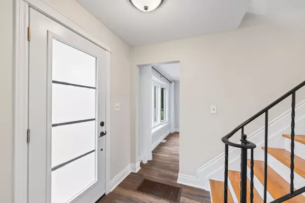 Kingston, ON K7G 2V5,1859 Turcotte LN