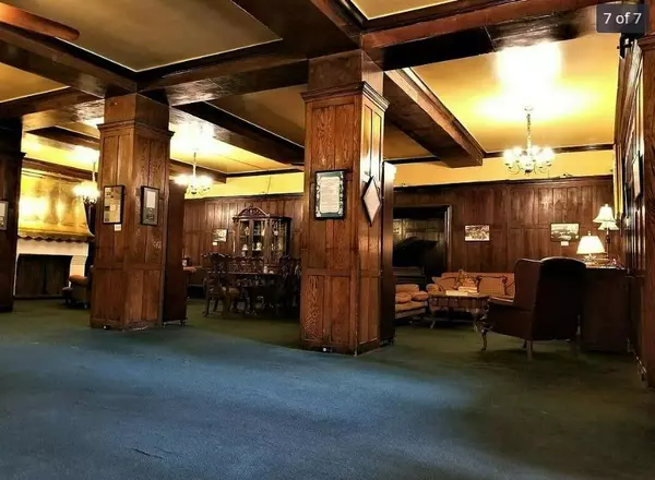 Brooklyn, NY 11375,1 Station SQ #411