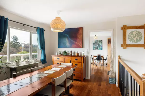 Saanich, BC V8X 3Z2,3955 Nelthorpe St