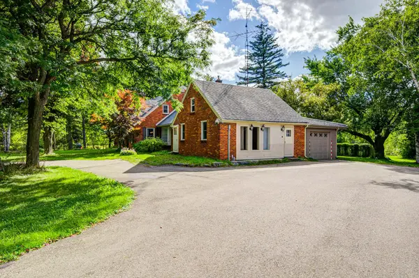 Whitchurch-stouffville, ON L4A 2J5,18 Kennedy LN