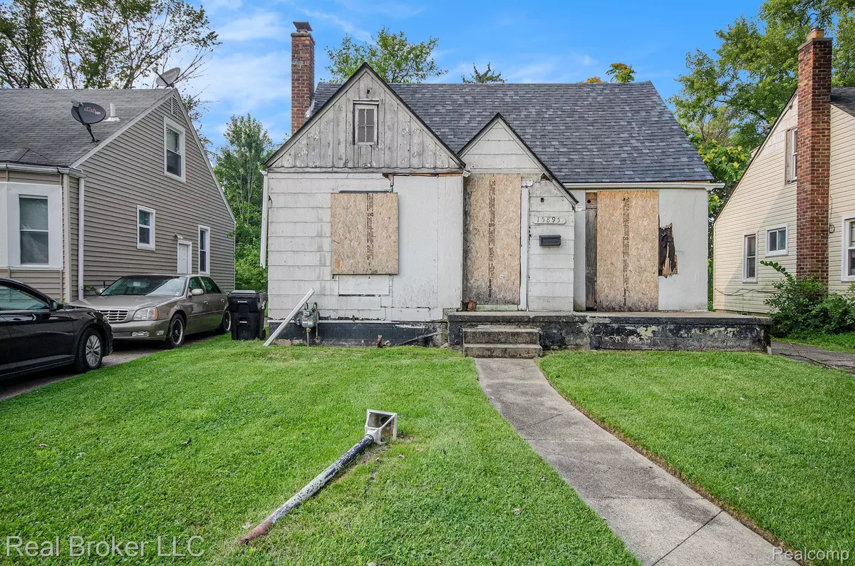 Detroit, MI 48205,15895 Coram ST