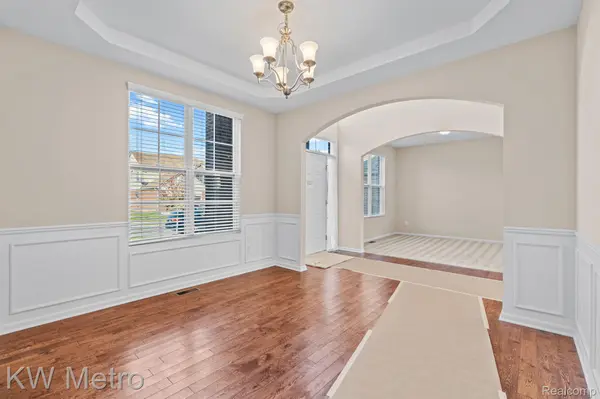 Warren, MI 48092,5124 RIDGE LN