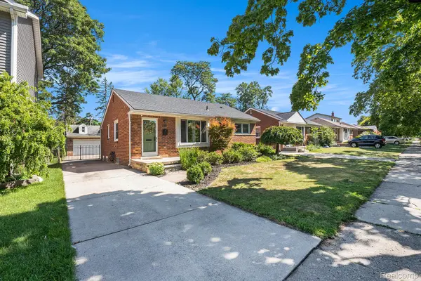 Royal Oak, MI 48073,422 Jeffrey AVE