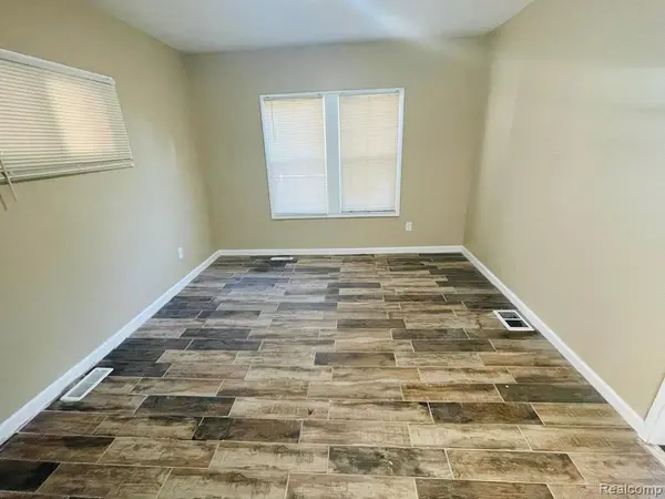 Detroit, MI 48238,15822 Fairfield ST