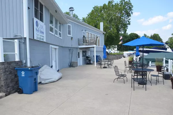 Richland, MI 49083,12173 E D AVE #200