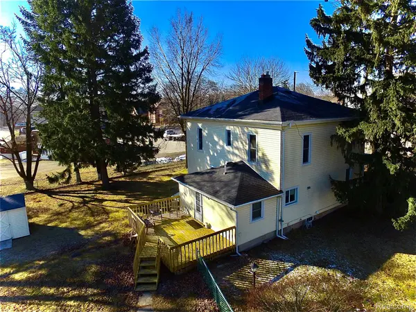 Pinckney, MI 48169,134 PEARL ST