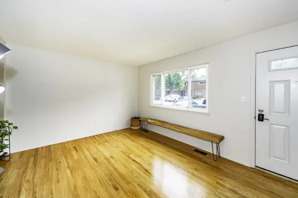 Ann Arbor, MI 48108,3076 Wolverine DR