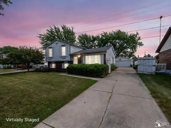 Trenton, MI 48183,19043 Hyde Park DR