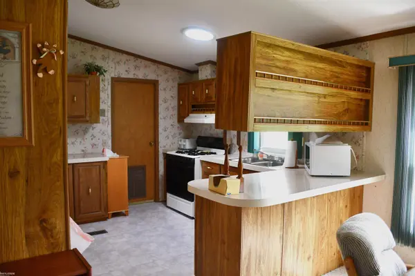 Yale, MI 48097,10805 Wilkes RD