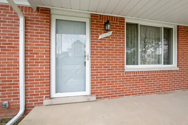 Clinton Township, MI 48035,20424 Carlier ST