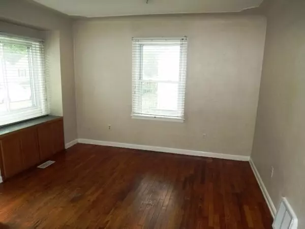 Wyoming, MI 49519,2051 Collingwood AVE SW