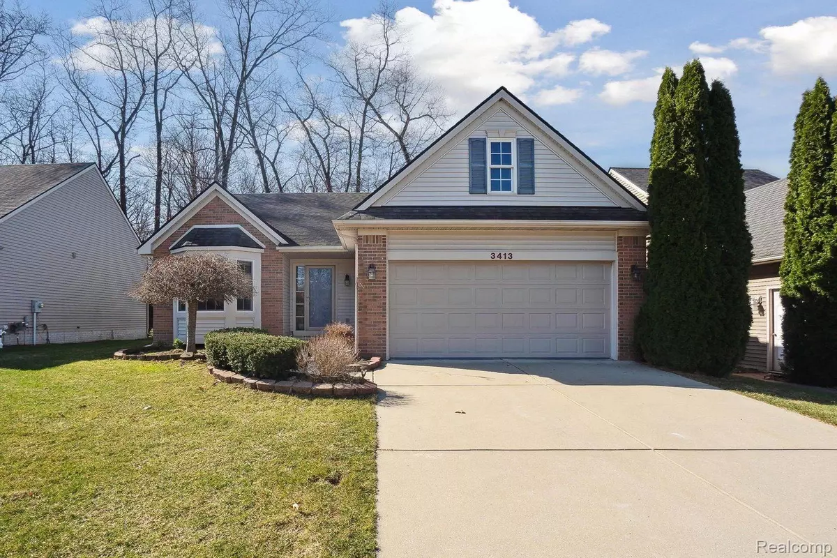 Clio, MI 48420,3413 ELMWOOD DR