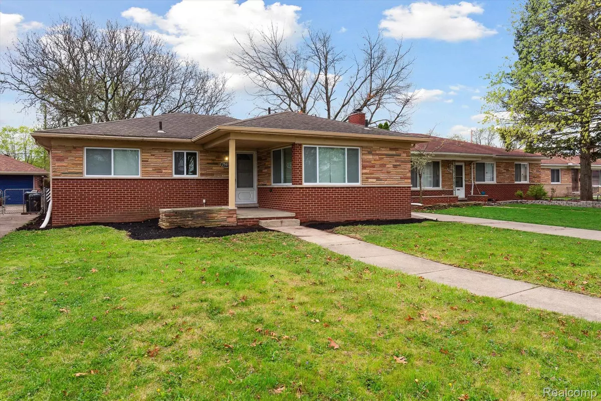 Redford, MI 48239,25611 DOVER